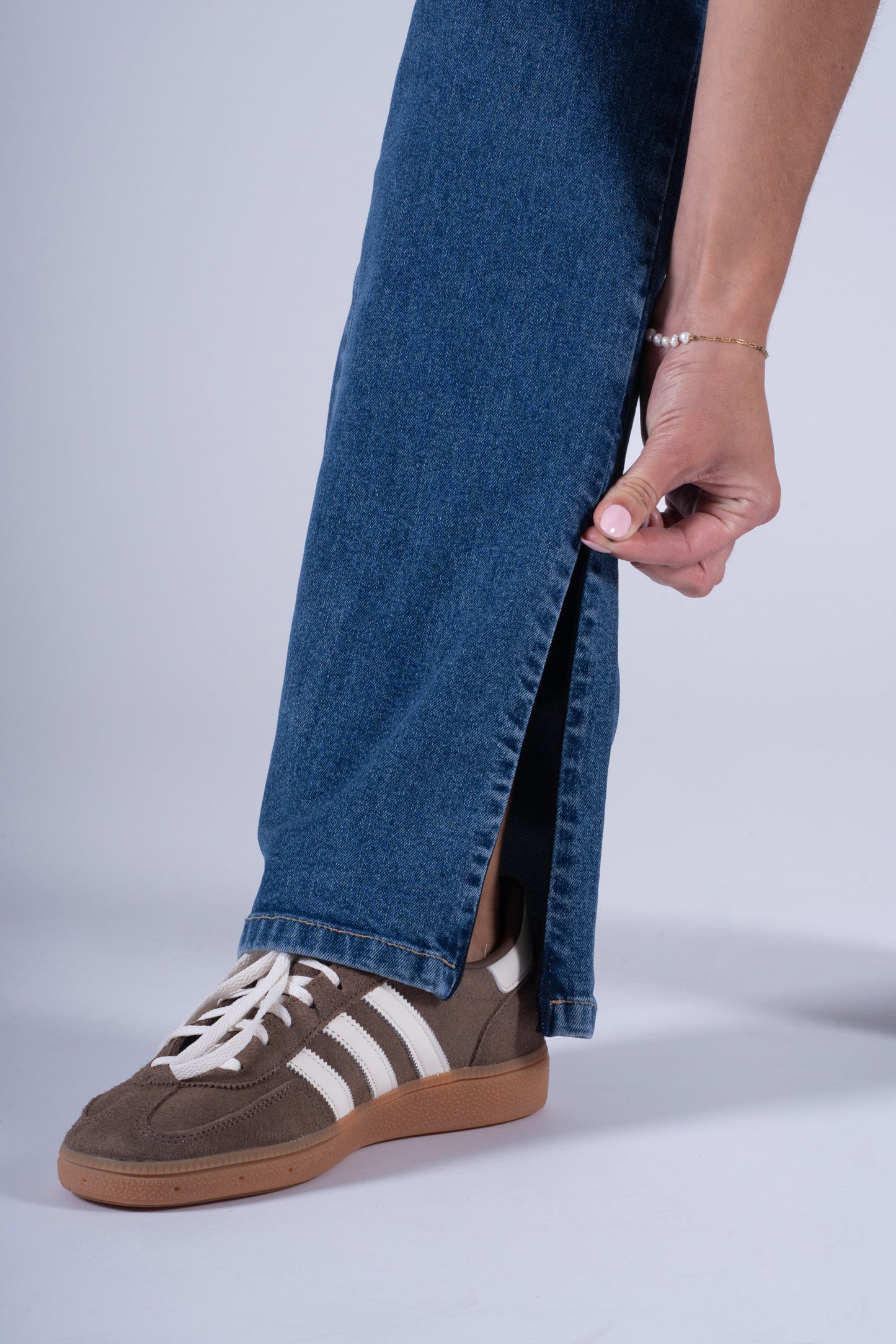 Straight Jeans